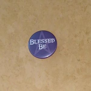 Wiccan Pentagram Pin “Blessed Be”